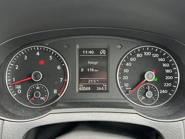 フォルクスワーゲン シャラン TSIハイライン Bモーションテクノ 静岡県 2014(平26)年 6.4万km ピュアホワイト シートヒーター /社外ナビ/(Bluetooth/iPad/CD/DVD/フルセグ)/クルーズコントロール/レーンキープアシスト/パークアシスト/両側パワースライドドア/バックカメラ/スマートキー /ETC/純正17インチアルミホイール/保証書/取扱説明書
