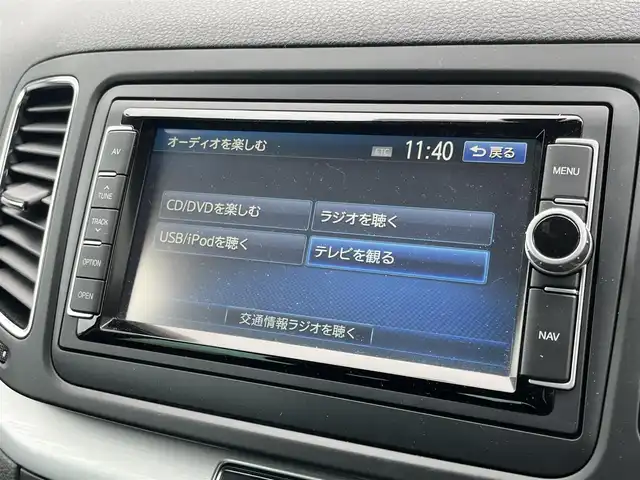 フォルクスワーゲン シャラン TSIハイライン Bモーションテクノ 静岡県 2014(平26)年 6.4万km ピュアホワイト シートヒーター /社外ナビ/(Bluetooth/iPad/CD/DVD/フルセグ)/クルーズコントロール/レーンキープアシスト/パークアシスト/両側パワースライドドア/バックカメラ/スマートキー /ETC/純正17インチアルミホイール/保証書/取扱説明書