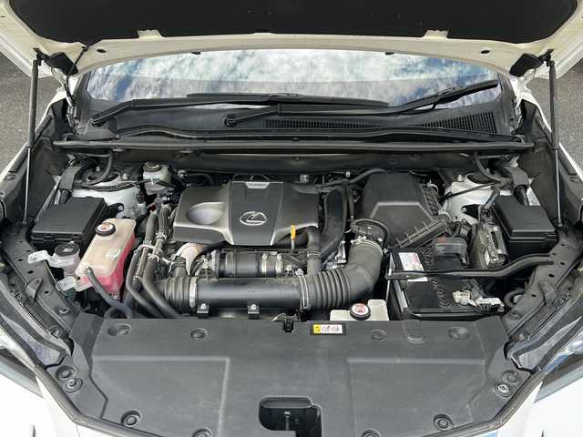 レクサス ＮＸ 300 スパイス&シック 京都府 2021(令3)年 5.9万km ソニッククォーツ ワンオーナー/純正ナビ/・BT Audio/フルセグTV/CD/DVD/クルーズコントロール/バックカメラ/サイドカメラ/ビルトインETC2.0/前後ドラレコ/シートヒーター/エアシート/メモリー機能付きパワーシート/クリアランスソナー/プリクラッシュセーフティ/ステアリングスイッチ/ステアリングヒーター/パドルシフト/オートライト/オートハイビーム/保証書＆取説