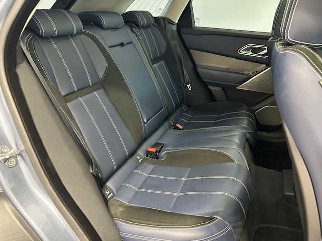 ランドローバー レンジローバーヴェラール Rダイナミック SE 180PS 宮城県 2018(平30)年 5.7万km 青 4WD/サンルーフ/メリディアンオーディオ/衝突軽減システム/追従機能付きクルーズコントロール/レーンキープアシスト/前後コーナーセンサー/ブラインドスポットモニター/純正ナビ/・全方位カメラ/・Bluetooth/HDMI/USB/・フルセグTV/ヘッドアップディスプレイ/ダウンヒルアシストコントロール/電動リアゲート/ドライブレコーダー/レーダー探知機/プッシュスタート/ステアリングヒーター/ハーフレザーシート/エアーシート（運転席/助手席）/シートヒーター（運転席/助手席）/シートメモリー（運転席）/LEDヘッドライト/オートマチックハイビーム/オートライト/純正アルミホイール/純正フロアマット
