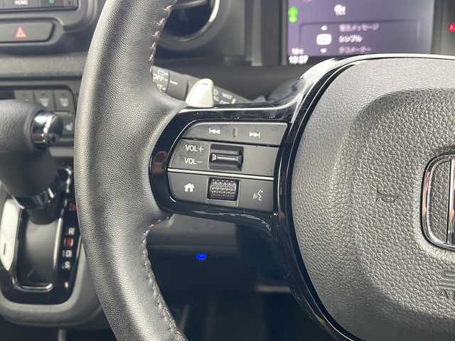 ホンダ Ｎ ＢＯＸ カスタム ターボ 三重県 2024(令6)年 2万km プラチナホワイトパール 禁煙/純正ナビ/バックカメラ/前後ドラレコ/ETC/ハーフレザーシート/シートヒーター/両側パワースライドドア/USB.タイプC給電/LEDオートライト/レーンキープアシスト/レーダークルーズコントロール/プリクラッシュ/革巻きステア/ステアリングスイッチ/コーナーセンサー/電動格納ウィンカーミラー/保証書/取扱説明書