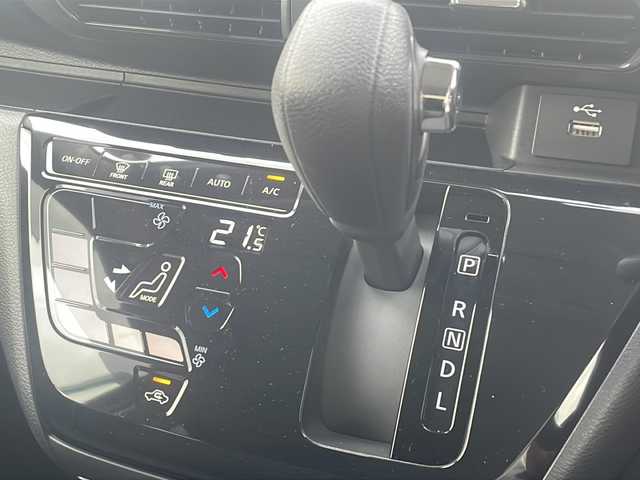日産 デイズ ハイウェイスターX 長野県 2019(令1)年 1.4万km プレミアムパープルP 純正9型SDナビ【MM319D-L)/(TV/Bluetooth/CD/DVD/SD/iPod/AUX/USB)/全方位カメラ/純正連動ドライブレコーダー【DJ4-D】/インテリジェントLI（車線逸脱防止支援）/スマートシンプルハイブリッド/ETC2.0/前後コーナーセンサー/ステアリングスイッチ/サイドエアロパーツ/純正アルミホイール/社外フロアマット/オートライト/オートハイビーム/横滑り防止機能/ABS/盗難防止装置/サイドエアバッグ/プッシュスタート/スマートキー/スペアキー1本/パワーウインドウ/パワーステアリング/ドアバイザー/フォグランプ