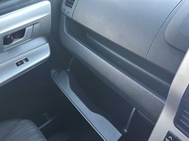 トヨタ ノア Si 山梨県 2012(平24)年 16.6万km ホワイトパールクリスタルシャイン 純正SDナビ/フルセグTV　BT/バックカメラ/両側パワースライドドア/4WD/ビルトインETC/前後コーナーセンサー/パドルシフト/オートライト/オールオートPW/ウインカーミラー