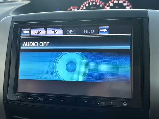 トヨタ ノア Si 山梨県 2012(平24)年 16.6万km ホワイトパールクリスタルシャイン 純正SDナビ/フルセグTV　BT/バックカメラ/両側パワースライドドア/4WD/ビルトインETC/前後コーナーセンサー/パドルシフト/オートライト/オールオートPW/ウインカーミラー