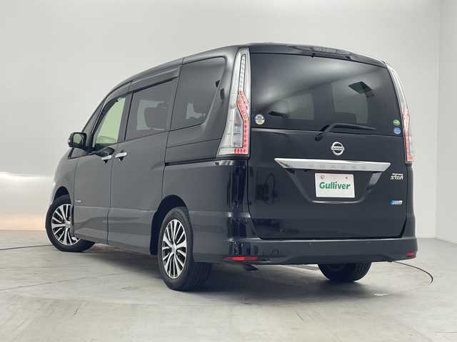 日産 セレナ ハイウェイS S HV Aセーフ 愛知県 2015(平27)年 9.8万km ダイヤモンドブラック 純正8インチナビMM514D-L/CD DVD BT SD フルセグＴＶ　FM AM　/純正フリップダウンモニター　/エマージェンシーブレーキ/アラウンドビューモニター　/ＥＴＣ　/両側パワースライドドア　/クルーズコントロール　/ＬＥＤオートヘッドライト　/レーンキープアシスト/コーナーセンサー　/電動格納ウインカーミラー/ロールサンシェード/シートバックテーブル/純正フロアマット/純正ドアバイザー/スマートキー/スペアキー