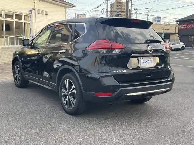 日産 エクストレイル 20X 愛知県 2018(平30)年 11.1万km ダイヤモンドブラック (株)IDOMが運営する【じしゃロン名古屋鳴海店】の自社ローン対象車両になります。こちらは現金ご利用時の価格です。自社ローンご希望の方は別途その旨お申付け下さい。/社外メモリナビ/【フルセグ・DVD再生可・CD・Bluetooth】/バックカメラ/アラウンドビューカメラ/プロパイロット/パワーバックドア/ドライブレコーダー/４WD/横滑り防止機能/ETC/アイドリングストップ/プッシュスタート/スマートキー/スペアキーあり/新車保証書/取扱説明書