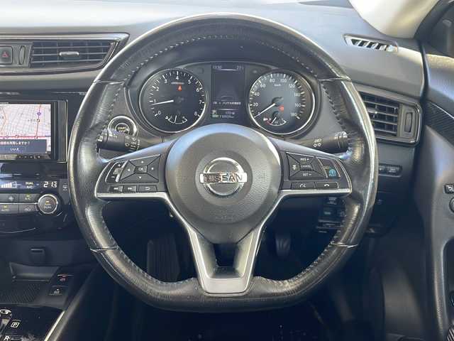 日産 エクストレイル 20X 愛知県 2018(平30)年 11.1万km ダイヤモンドブラック (株)IDOMが運営する【じしゃロン名古屋鳴海店】の自社ローン対象車両になります。こちらは現金ご利用時の価格です。自社ローンご希望の方は別途その旨お申付け下さい。/社外メモリナビ/【フルセグ・DVD再生可・CD・Bluetooth】/バックカメラ/アラウンドビューカメラ/プロパイロット/パワーバックドア/ドライブレコーダー/４WD/横滑り防止機能/ETC/アイドリングストップ/プッシュスタート/スマートキー/スペアキーあり/新車保証書/取扱説明書