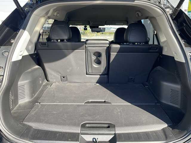 日産 エクストレイル 20X 愛知県 2018(平30)年 11.1万km ダイヤモンドブラック (株)IDOMが運営する【じしゃロン名古屋鳴海店】の自社ローン対象車両になります。こちらは現金ご利用時の価格です。自社ローンご希望の方は別途その旨お申付け下さい。/社外メモリナビ/【フルセグ・DVD再生可・CD・Bluetooth】/バックカメラ/アラウンドビューカメラ/プロパイロット/パワーバックドア/ドライブレコーダー/４WD/横滑り防止機能/ETC/アイドリングストップ/プッシュスタート/スマートキー/スペアキーあり/新車保証書/取扱説明書