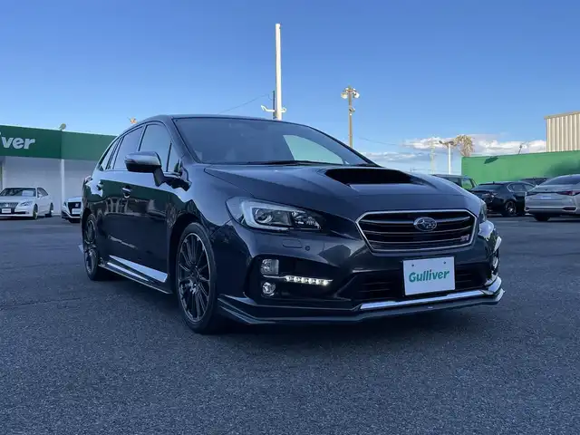 スバル レヴォーグ 1．6STIスポーツアイサイト 千葉県 2016(平28)年 5.2万km ダークグレーメタリック STiエアロ(F/S/R)/専用レザーシート/アイサイトVer3/・衝突軽減ブレーキ/・レーンキープアシスト/・後退速度リミッター/・先行車発進お知らせ機能/・アダプティブクルーズコントロール/アドバンスドセイフティーパッケージ/・スバルリヤビークルディテクション/・サイドビューモニター/・ハイビームアシスト/・アイサイトアシストモニター/純正SDナビ【CN-LR720D】/・CD/DVD/MSV/Bluetooth/フルセグTV/バックカメラ/前席パワーシート/前席シートヒーター/スマートキー/コーナーセンサー/パドルシフト/純正18インチアルミホイール/純正LEDヘッドライト/フォグランプ/ETC/本革巻きステアリング/サイド＆カーテンエアバッグ/新車時保証書＆取扱説明書