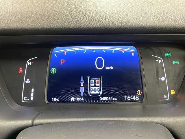 ホンダ フィット ホーム 道央・札幌 2022(令4)年 4.8万km クリスタルブラックパール /4WD//純正8インチメモリナビ：VXM-215VFEi/（ラジオ/CD/DVD/SD/BT/フルセグTV）//寒冷地仕様//フロントワイパーデアイサー//横滑り防止装置//バックカメラ//アイドリングストップ//純正ドライブレコーダー（前後型）//電動パーキングブレーキ//ビルトインETC//オートホールド//衝突軽減ブレーキ//レーダークルーズコントロール//レーンキープアシスト//コーナーセンサー//ステアリングリモコン//オートライト//オートエアコン//プッシュスタート//純正フロアマット//スマートキー//電動格納ミラー