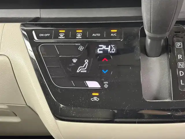 日産 ルークス X 埼玉県 2021(令3)年 1.4万km フローズンバニラパール 純正ナビ（フルセグ／Ｂｌｕｅｔｏｏｔｈ／ＡＭ／ＦＭ）　/全方位カメラ　/片側パワースライドドア　/コーナーセンサー　/ドライブレコーダー　/プッシュスタート　/スマートキー　/スペアキー