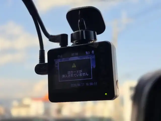 プジョー ３００８ GT ブルー HDi 山梨県 2019(令1)年 7.4万km BLANC NACRE ・サンルーフ/・メーカー８インチディスプレイオーディオ/Bluetooth/AppleCarplay/ラジオ/・バック・サイドカメラ/・置くだけ充電/・インテリジェントハイビーム/・レーンキープアシスト/・パーキングセンサー/・ブラインドスポットモニター/・オートLEDライト/・追従走行付きクルーズコントロール/・パドルシフト/・電動リアゲート/・電動パーキングブレーキ/・レザーシート/・運転席パワーシート/シートメモリー/・マッサージ機能付きシート/・前席シートヒーター/・ETC/・前後ドラレコ/・純正アルミホイール