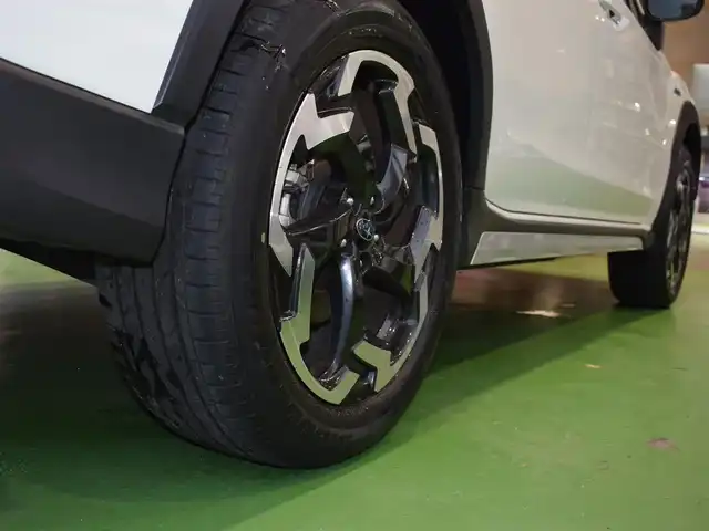 スバル ＸＶ ハイブリッド アドバンス 神奈川県 2022(令4)年 1.5万km クリスタルホワイトP ワンオーナー/純正メモリーナビ（DVD/CD/BD/BT/USB/HDMI/SD/スマホ連携）/フルセグTV/フロント・サイド・バックカメラ/アイサイト/・先行車発進お知らせ/・レーンキープアシスト＋中央維持/・レーダークルーズコントロール/・後退速度リミッター/ブランドスポットミラー/バックセンサー/前席パワーシート/パドルシフト/ステアリングスイッチ/サイドエアバック＆歩行者保護エアバック/純正フロアマット/ETC2.0/ルーフレール/スマートキー　2本/保証書/取扱説明書