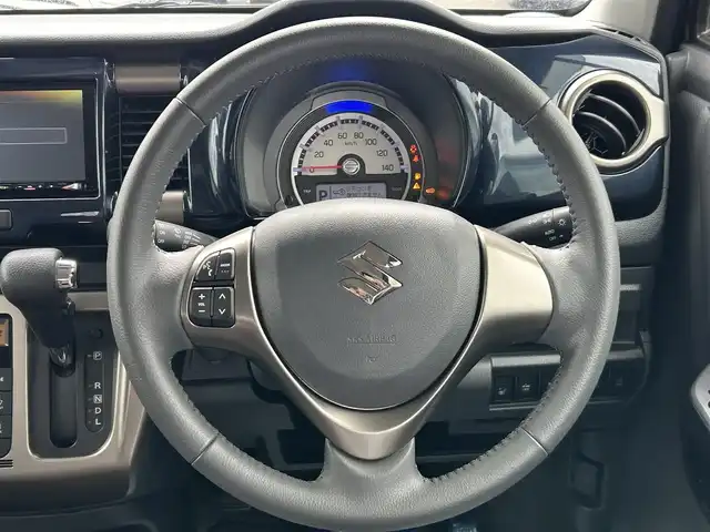 スズキ ハスラー Jスタイル Ⅲ 宮城県 2018(平30)年 7万km ブレイブカーキパール/スチールシルバー 全方位モニター用カメラパッケージ/・全方位モニター用カメラ/・USBソケット/＝＝＝/デュアルカメラブレーキサポート/誤発進抑制機能/車線逸脱警報機能/ふらつき警報機能/先行車発進お知らせ機能/純正ナビ/（CD/DVD/BT/フルセグTV）/ハーフレザーシート/シートヒーター/アイドリングストップ/HIDヘッドライト/フォグランプ/オートライト/スマートキー/プッシュスタート/ルーフレール/純正アルミホイール/純正フロアマット/ドアバイザー/取説、保証書