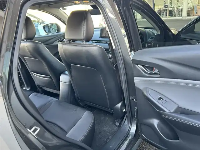 マツダ ＣＸ－３ 20SプロアクティブSパッケージ 宮城県 2018(平30)年 5.6万km マシーングレープレミアムM ・ワンオーナー/・純正ナビ/（フルセグTV/CD/DVD/Bluetooth/USB/AUX)/・クルーズコントロール/・全方位カメラ/・アイドリングストップ/・革ステアリング/・ステアリングスイッチ/・ステアリングヒーター/・MTモード/・パドルシフト/・革シート/・前席シートヒーター/・D席パワーシート/・D席メモリーシート/・電動格納ウィンカーミラー/・電動パーキングブレーキ/・ブレーキホールド/・レーンキープアシスト/・衝突軽減装置/・後方警戒システム/・前後コーナーセンサー/・BOSEスピーカー/・LEDライト/・フロントフォグランプ/・オートライト/・ISOFIX/・ETC/・フロアマット/・トノカバー/・リアプライバシーガラス/・スマートキー/・スペアキー×1/・プッシュスタート/・W＋サイドエアバッグ/ABS/・純正18インチアルミホイール/・冬タイヤあり/・横滑り防止装置/・取扱説明書