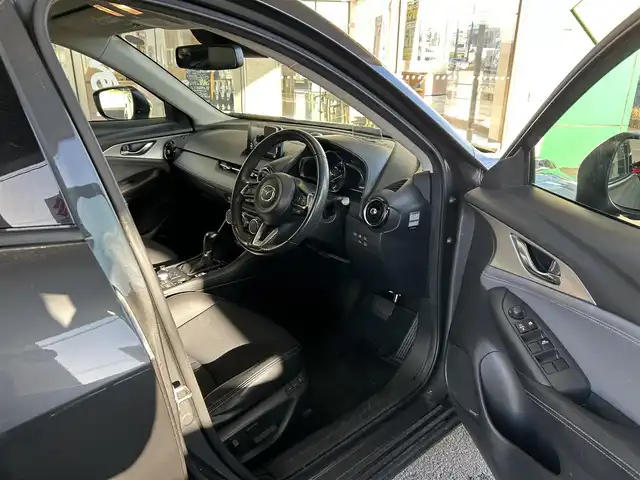 マツダ ＣＸ－３ 20SプロアクティブSパッケージ 宮城県 2018(平30)年 5.6万km マシーングレープレミアムM ・ワンオーナー/・純正ナビ/（フルセグTV/CD/DVD/Bluetooth/USB/AUX)/・クルーズコントロール/・全方位カメラ/・アイドリングストップ/・革ステアリング/・ステアリングスイッチ/・ステアリングヒーター/・MTモード/・パドルシフト/・革シート/・前席シートヒーター/・D席パワーシート/・D席メモリーシート/・電動格納ウィンカーミラー/・電動パーキングブレーキ/・ブレーキホールド/・レーンキープアシスト/・衝突軽減装置/・後方警戒システム/・前後コーナーセンサー/・BOSEスピーカー/・LEDライト/・フロントフォグランプ/・オートライト/・ISOFIX/・ETC/・フロアマット/・トノカバー/・リアプライバシーガラス/・スマートキー/・スペアキー×1/・プッシュスタート/・W＋サイドエアバッグ/ABS/・純正18インチアルミホイール/・冬タイヤあり/・横滑り防止装置/・取扱説明書