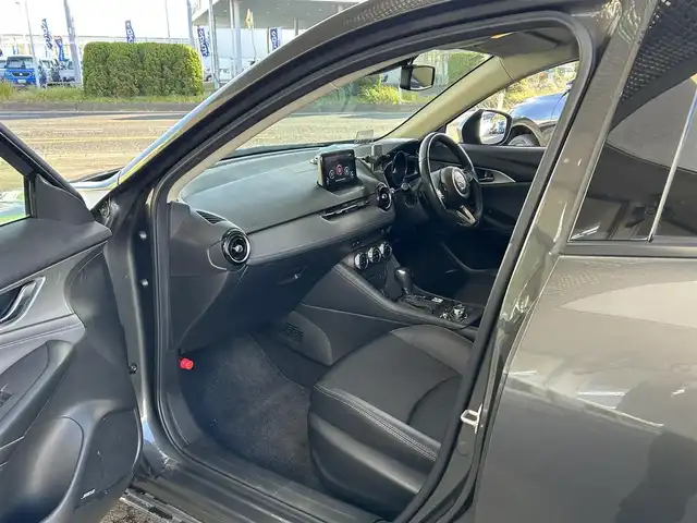 マツダ ＣＸ－３ 20SプロアクティブSパッケージ 宮城県 2018(平30)年 5.6万km マシーングレープレミアムM ・ワンオーナー/・純正ナビ/（フルセグTV/CD/DVD/Bluetooth/USB/AUX)/・クルーズコントロール/・全方位カメラ/・アイドリングストップ/・革ステアリング/・ステアリングスイッチ/・ステアリングヒーター/・MTモード/・パドルシフト/・革シート/・前席シートヒーター/・D席パワーシート/・D席メモリーシート/・電動格納ウィンカーミラー/・電動パーキングブレーキ/・ブレーキホールド/・レーンキープアシスト/・衝突軽減装置/・後方警戒システム/・前後コーナーセンサー/・BOSEスピーカー/・LEDライト/・フロントフォグランプ/・オートライト/・ISOFIX/・ETC/・フロアマット/・トノカバー/・リアプライバシーガラス/・スマートキー/・スペアキー×1/・プッシュスタート/・W＋サイドエアバッグ/ABS/・純正18インチアルミホイール/・冬タイヤあり/・横滑り防止装置/・取扱説明書