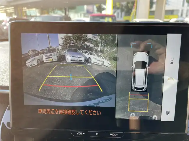 トヨタ カローラ クロス ハイブリッド Z 熊本県 2024(令6)年 3.5万km プラチナホワイトパールマイカ ワンオーナー/プッシュスタート/純正ナビ/全方位カメラ/ビルトインETC/純正18インチAW/レーダークルーズ/ハーフレザーシート/右前席パワーシート/前席シートヒーター/ステアリングヒーター/ブラインドスポットモニター/パワーバックドア/ルーフレール/LEDヘッドライト/オートライト/フォグライト/前後コーナーセンサー/横滑り防止装置/ウィンカーミラー/純正フロアマット/純正ドアバイザー/新車保証書/取扱説明書