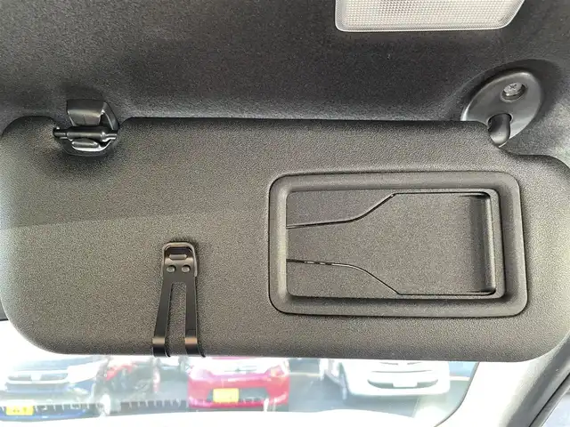 トヨタ カローラ クロス ハイブリッド Z 熊本県 2024(令6)年 3.5万km プラチナホワイトパールマイカ ワンオーナー/プッシュスタート/純正ナビ/全方位カメラ/ビルトインETC/純正18インチAW/レーダークルーズ/ハーフレザーシート/右前席パワーシート/前席シートヒーター/ステアリングヒーター/ブラインドスポットモニター/パワーバックドア/ルーフレール/LEDヘッドライト/オートライト/フォグライト/前後コーナーセンサー/横滑り防止装置/ウィンカーミラー/純正フロアマット/純正ドアバイザー/新車保証書/取扱説明書