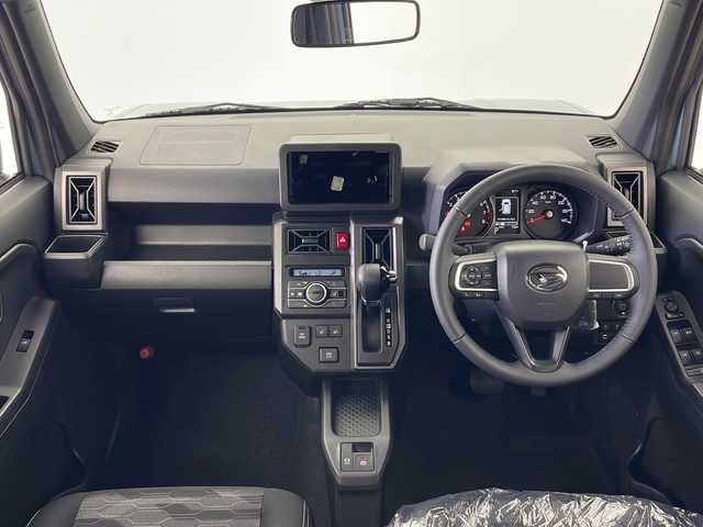 ダイハツ タフト G ダーククロムベンチャー 秋田県 2022(令4)年 0.1千km レイクブルーメタリック 4WD/衝突被害軽減ブレーキ　/横滑り防止装置　/前後コーナーセンサー　/ＬＥＤヘッドライト　/前席シートヒーター　/アイドリングストップ　/ガラスルーフ　/スペアキー　/プッシュスタート　/ＵＳＢ入力端子　/オートライト/純正アルミホイール/フォグランプ