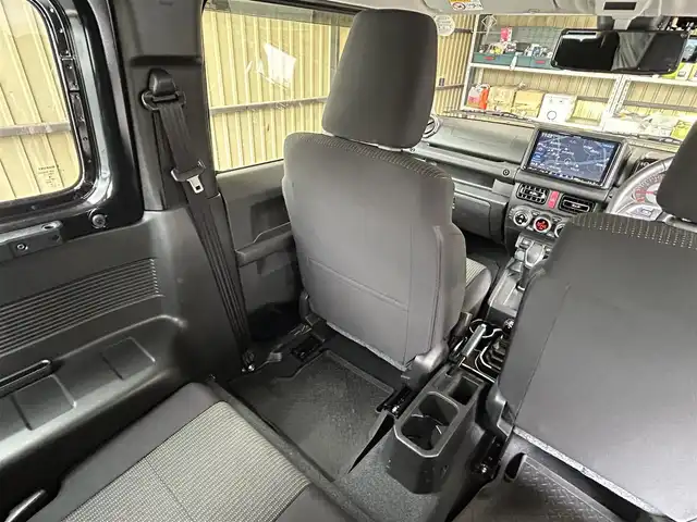 スズキ ジムニー シエラ JC 鹿児島県 2024(令6)年 0.7万km ブルーイッシュブラックパール3 ワンオーナー/アルパインBIGX9インチナビ・フルセグ・DVD・CD・SD・USB・MSV・Bluetooth（X9NXL）/AppleCarPlay・AndroidAuto対応/ナビ連動ETC2.0（ビルトイン）/バックカメラ/社外前後ドライブレコーダー（ZDR058）/SUZUKI　Safety　Support/革巻きステアリング/クルーズコントロール/ステアリングリモコン/前席シートヒーター/前席バニティミラー/IPFカーゴエクステンションforジムニー/新車時保証書/取扱説明書/スマートキー×2