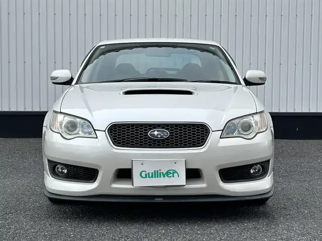スバル レガシィ Ｂ４ 2．0GT スペックB 千葉県 2006(平18)年 9.2万km サテンホワイトパール 社外DVDナビ/(AM/FM/AUX/CD/MD)/地デジチューナー/STiエアロ（フロント・リア）/STiタワーバー/6速MT/4WD/ETC/フォグランプ/ウィンカーミラー/電動格納ミラー/純正18インチAW/シートリフター/禁煙車/フロアマット/ドアバイザー/スペアキー/取扱説明書/保証書