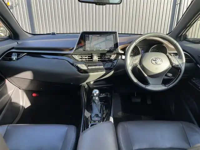 トヨタ Ｃ－ＨＲ G 福島県 2017(平29)年 6.9万km ブラックマイカ ワンオーナー/純正ナビ(CD/DVD/BT/)/フルセグTV/ETC2.0/アダプティブクルーズコントロール/ステアリングスイッチ/オートホールド/ハーフレザーシート/シートヒーター/純正18AW/取扱説明書/保証書/スペアキー