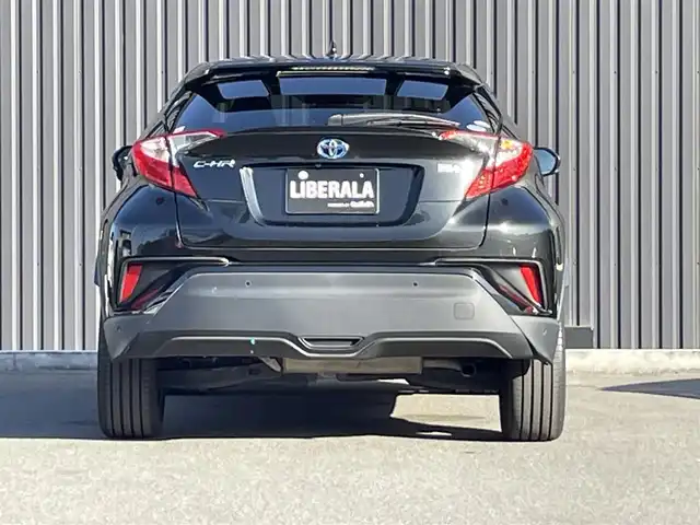 トヨタ Ｃ－ＨＲ G 福島県 2017(平29)年 6.9万km ブラックマイカ ワンオーナー/純正ナビ(CD/DVD/BT/)/フルセグTV/ETC2.0/アダプティブクルーズコントロール/ステアリングスイッチ/オートホールド/ハーフレザーシート/シートヒーター/純正18AW/取扱説明書/保証書/スペアキー