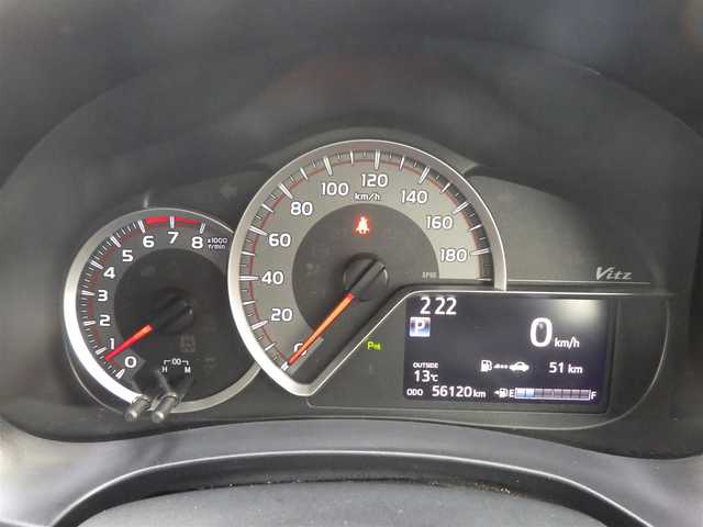 トヨタ ヴィッツ F セーフティーエディションⅢ 千葉県 2019(平31)年 5.7万km ホワイトパールクリスタルシャイン Toyota Safety Sense/・プリクラッシュセーフティ/・レーンディパーチャーアラート/・オートハイビーム/純正SDナビ/ワンセグTV/【CD再生機能　Bluetooth接続】/バックカメラ/ステアリングスイッチ/LEDヘッドライト/ウインカーミラー/クリアランスソナー/スマートキー