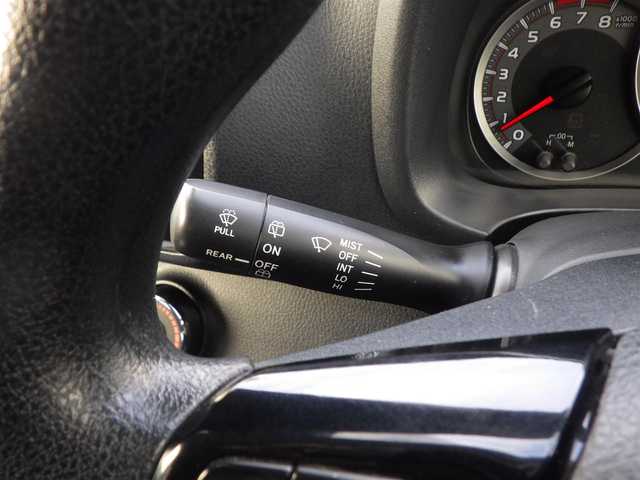 トヨタ ヴィッツ F セーフティーエディションⅢ 千葉県 2019(平31)年 5.7万km ホワイトパールクリスタルシャイン Toyota Safety Sense/・プリクラッシュセーフティ/・レーンディパーチャーアラート/・オートハイビーム/純正SDナビ/ワンセグTV/【CD再生機能　Bluetooth接続】/バックカメラ/ステアリングスイッチ/LEDヘッドライト/ウインカーミラー/クリアランスソナー/スマートキー