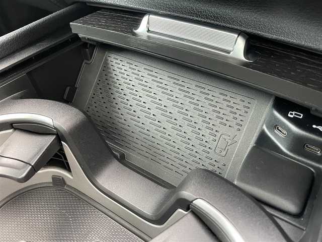 メルセデス・ベンツ ＧＬＥ４００ｄ 4MATIC スポーツ 兵庫県 2019(令1)年 2.6万km オブシディアンブラック 外部検査実施済み/・OP パノラミックスライディングルーフ/・レザーエクスクルーシブパッケージ//本革シート（ナッパレザー）//1列目2列目シートヒーター/前席シートベンチレーター//Burmesterサウンド//ヘッドアップディスプレイ//エナジャイジングパッケージ//エアバランスパッケージ（パフュームアトマイザー）/・純正ナビMBUX（12.3インチワイドディスプレイ）//地デジ/BT/USB/・ワイヤレスチャージング/・360度モニター/・温冷機能付カップホルダー/・アンビエントライト/・ヘッドアップディスプレイ/・ビルトインETC/・ルーフレール/・パワートランク/・パークトロニック/・ハイビームアシストプラス/・20インチAMG5ツインスポークAW/・デジタルミラー型ドライブレコーダー（後）/・純正ドライブレコーダー（前後）/・R2/3/4/7年点検記録簿あり/【セーフティ】//アクティブディスタンスアシスト・ディストロニック//アクティブブレーキアシスト//ブラインドスポットアシスト//レーンキーピングアシスト//ステアリングアシスト//レーンチェンジングアシスト//トラフィックサインアシスト//アテンションアシスト