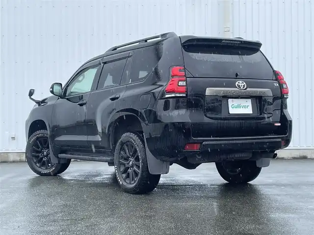 トヨタ ランドクルーザー プラド TX Lパッケージ ブラックED 福岡県 2021(令3)年 8万km ブラック 黒革シート　純正９インチナビ（ＮＳＺＴ－Ｙ６８Ｔ）　フルセグTV/CD/DVD/BT/HDMI/SD　バックカメラ　衝突軽減　クリアランスソナー　レーダークルーズコントロール　オートハイビーム　前席パワーシート　前席シートヒーター／ベンチレーション　