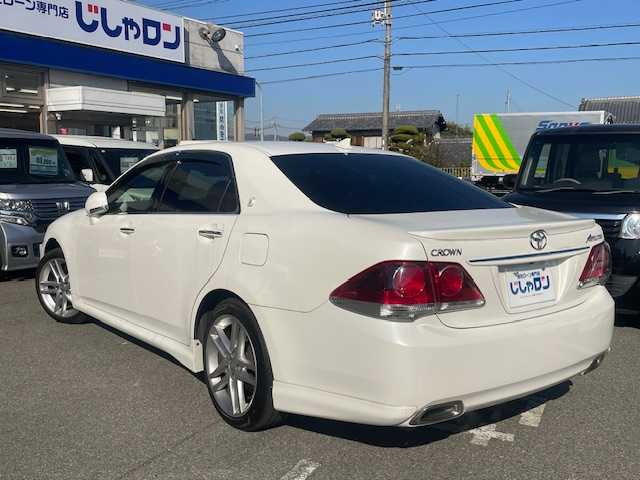 トヨタ クラウン アスリート プレミアムエディション 兵庫県 2012(平24)年 10.4万km ホワイトパールクリスタルシャイン 純正ナビ/(FM/AM/CD/DVD/TV/AUX)/バックカメラ/ETC/GPSレーダー【TZ-R001A】/運転席・助手席シートヒーター/運転席・助手席シートベンチレーション/電動格納ミラー/ドライブレコーダー/ステアリングスイッチ/シートメモリー/オートライト/キセノンライト/フロントフォグ/電動リアサンシェード/スマートキー