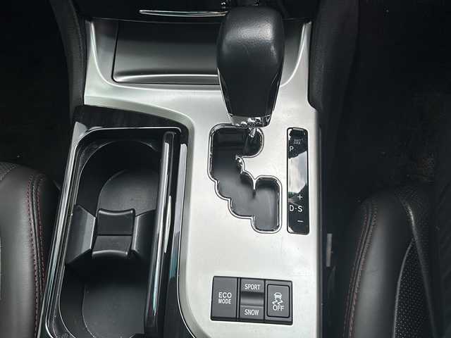 トヨタ クラウン アスリート プレミアムエディション 兵庫県 2012(平24)年 10.4万km ホワイトパールクリスタルシャイン 純正ナビ/(FM/AM/CD/DVD/TV/AUX)/バックカメラ/ETC/GPSレーダー【TZ-R001A】/運転席・助手席シートヒーター/運転席・助手席シートベンチレーション/電動格納ミラー/ドライブレコーダー/ステアリングスイッチ/シートメモリー/オートライト/キセノンライト/フロントフォグ/電動リアサンシェード/スマートキー