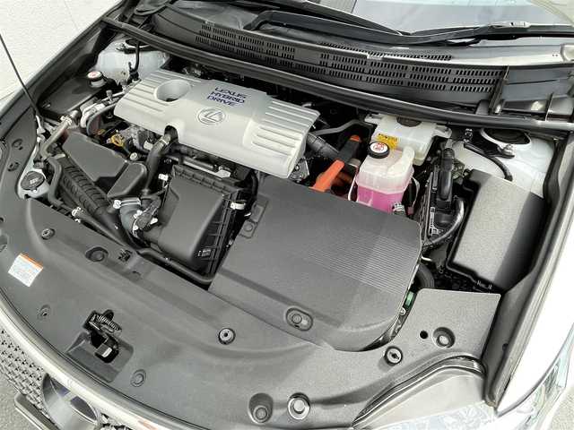 レクサス ＣＴ 200h Fスポーツ 千葉県 2016(平28)年 4.4万km ホワイトノーヴァガラスフレーク 前後ドラレコ/クルコン/衝突被害低減ブレーキ/LEDヘッドライト/オートライト/純正ナビ/　・フルセグTV/CD/SD/DVD/Blue Tooth/USB/D/N席シートヒーター/D/N席パワーシート/パドルシフト/ビルトインETC2.0/純正17AW/純正フロアマット/取説/保証書/スマートキー/　・スペアキー