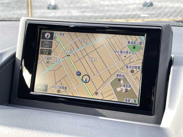 レクサス ＣＴ 200h Fスポーツ 千葉県 2016(平28)年 4.4万km ホワイトノーヴァガラスフレーク 前後ドラレコ/クルコン/衝突被害低減ブレーキ/LEDヘッドライト/オートライト/純正ナビ/　・フルセグTV/CD/SD/DVD/Blue Tooth/USB/D/N席シートヒーター/D/N席パワーシート/パドルシフト/ビルトインETC2.0/純正17AW/純正フロアマット/取説/保証書/スマートキー/　・スペアキー