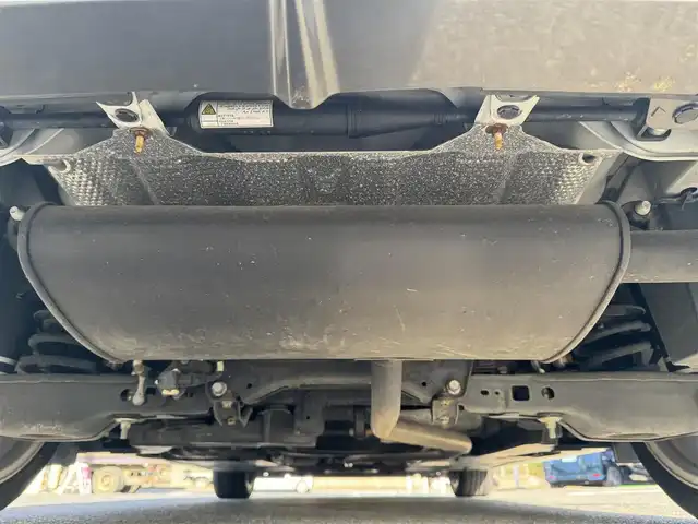 レクサス ＣＴ 200h Fスポーツ 千葉県 2016(平28)年 4.4万km ホワイトノーヴァガラスフレーク HV/トラクションコントロールシステム/コーナーセンサー/レーンキープアシスト/純正メモリーナビ/・CD/DVD/・AM/FM/・BT/・フルセグTV/・バッグカメラ/ベンチシート/・シートヒーター/・パワーシート/LEDヘッドライト/・オートライト/パドルシフト/純正17インチAW/ETC2.0/ドラレコ/W＋サイドエアバッグ/・カーテンエアバッグ/スマートキー/保証書・取説