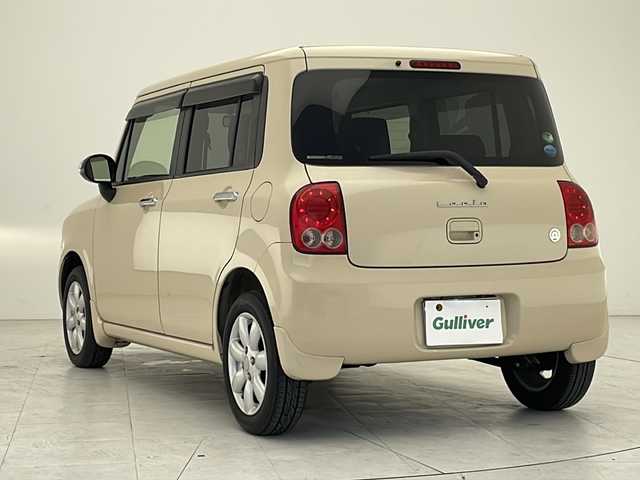 スズキ ラパン 10thアニバーサリーリミテッド 沖縄県 2012(平24)年 8.8万km ミルクティーベージュメタリック 社外ナビ(ＡＶＩＣ－ＺＨ０７)/(フルセグＴＶ　Ｂｌｕｅｔｏｏｔｈ　ＣＤ　ＤＶＤ　ＡＭ　ＦＭ)　/ビルトインＥＴＣ　/スマートキー　/プッシュスタート　/シートヒーター　/オートエアコン　/電動格納ミラー　/純正フロアマット　/ベンチシート