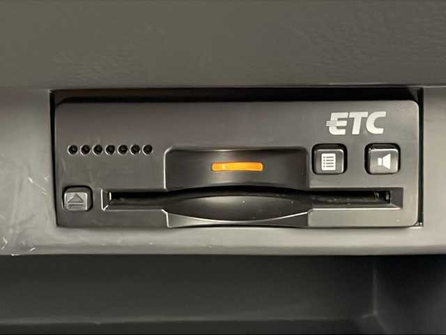 スズキ ラパン 10thアニバーサリーリミテッド 沖縄県 2012(平24)年 8.8万km ミルクティーベージュメタリック 社外ナビ(ＡＶＩＣ－ＺＨ０７)/(フルセグＴＶ　Ｂｌｕｅｔｏｏｔｈ　ＣＤ　ＤＶＤ　ＡＭ　ＦＭ)　/ビルトインＥＴＣ　/スマートキー　/プッシュスタート　/シートヒーター　/オートエアコン　/電動格納ミラー　/純正フロアマット　/ベンチシート