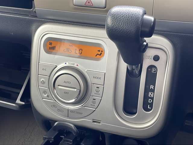 スズキ ラパン 10thアニバーサリーリミテッド 沖縄県 2012(平24)年 8.8万km ミルクティーベージュメタリック 社外ナビ(ＡＶＩＣ－ＺＨ０７)/(フルセグＴＶ　Ｂｌｕｅｔｏｏｔｈ　ＣＤ　ＤＶＤ　ＡＭ　ＦＭ)　/ビルトインＥＴＣ　/スマートキー　/プッシュスタート　/シートヒーター　/オートエアコン　/電動格納ミラー　/純正フロアマット　/ベンチシート