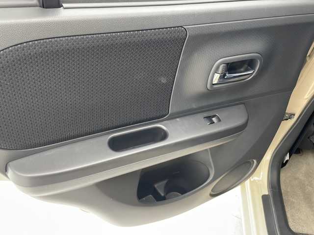 スズキ ラパン 10thアニバーサリーリミテッド 沖縄県 2012(平24)年 8.8万km ミルクティーベージュメタリック 社外ナビ(ＡＶＩＣ－ＺＨ０７)/(フルセグＴＶ　Ｂｌｕｅｔｏｏｔｈ　ＣＤ　ＤＶＤ　ＡＭ　ＦＭ)　/ビルトインＥＴＣ　/スマートキー　/プッシュスタート　/シートヒーター　/オートエアコン　/電動格納ミラー　/純正フロアマット　/ベンチシート