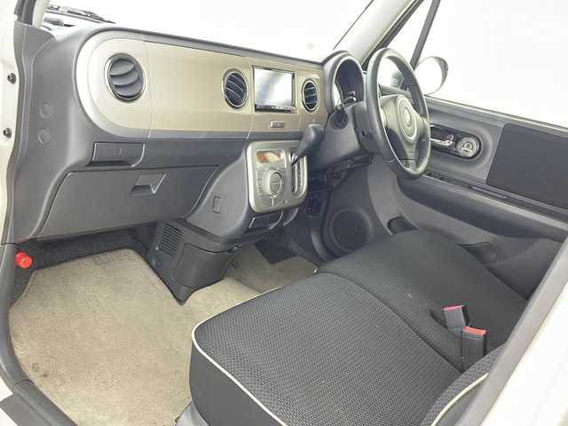 スズキ ラパン 10thアニバーサリーリミテッド 沖縄県 2012(平24)年 8.8万km ミルクティーベージュメタリック 社外ナビ(ＡＶＩＣ－ＺＨ０７)/(フルセグＴＶ　Ｂｌｕｅｔｏｏｔｈ　ＣＤ　ＤＶＤ　ＡＭ　ＦＭ)　/ビルトインＥＴＣ　/スマートキー　/プッシュスタート　/シートヒーター　/オートエアコン　/電動格納ミラー　/純正フロアマット　/ベンチシート