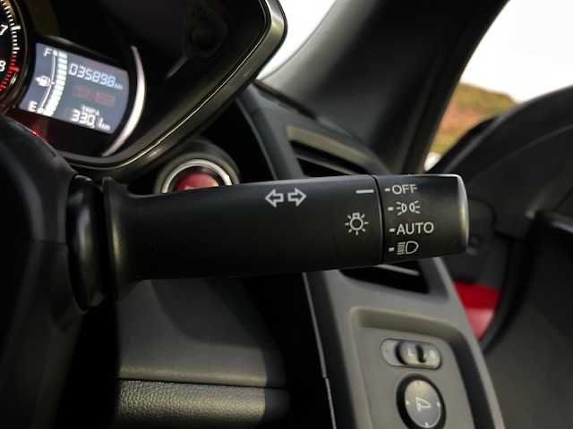 ホンダ Ｓ６６０ α 大阪府 2016(平28)年 3.6万km フレームレッド MT車/バックカメラ/Bluetooth/USB/HDMI/オープンカー/クルーズコントロール/横滑り防止装置/盗難防止装置/ハーフレザーシート/ETC/HIDヘッドライト/オートライト/純正アルミホイール/純正フロアマット/スペアキー/エンジンスタートボタン