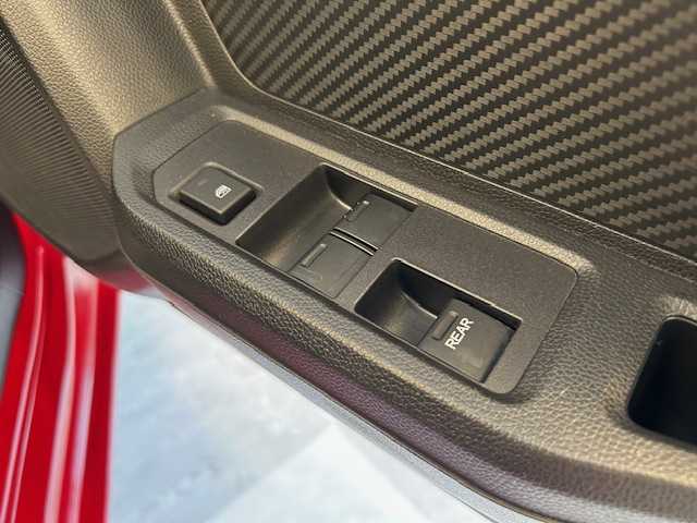 ホンダ Ｓ６６０ α 大阪府 2016(平28)年 3.6万km フレームレッド MT車/バックカメラ/Bluetooth/USB/HDMI/オープンカー/クルーズコントロール/横滑り防止装置/盗難防止装置/ハーフレザーシート/ETC/HIDヘッドライト/オートライト/純正アルミホイール/純正フロアマット/スペアキー/エンジンスタートボタン