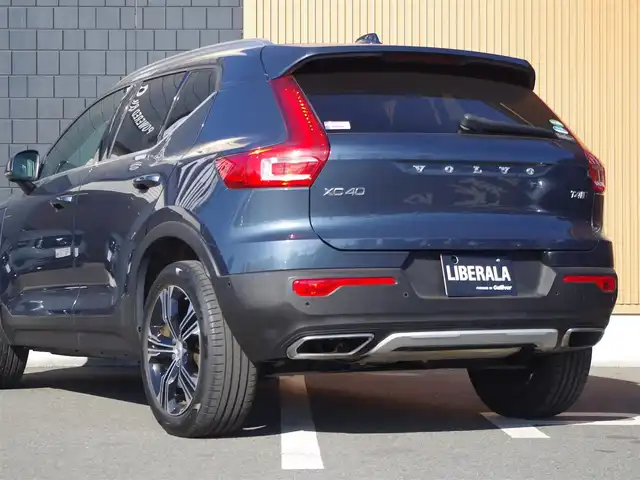 ボルボ ＸＣ４０ T4 AWD インスクリプション 埼玉県 2018(平30)年 6.8万km デニムブルーメタリック ワンオーナー/ベージュレザーシート/アダプティブクルーズコントロール/インテリセーフ/harman/kardon/Carplay/パークセンサー/ブラインドスポットモニター/全周囲カメラ/純正ナビ/ドラレコ/ETC/フルセグTV/Bluetooth/ワイヤレス充電/シートポジションメモリー機能/全席シートヒーター/ステアリングヒーター
