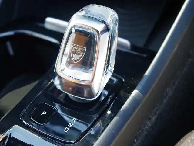 ボルボ ＸＣ４０ T4 AWD インスクリプション 埼玉県 2018(平30)年 6.8万km デニムブルーメタリック ワンオーナー/ベージュレザーシート/アダプティブクルーズコントロール/インテリセーフ/harman/kardon/Carplay/パークセンサー/ブラインドスポットモニター/全周囲カメラ/純正ナビ/ドラレコ/ETC/フルセグTV/Bluetooth/ワイヤレス充電/シートポジションメモリー機能/全席シートヒーター/ステアリングヒーター