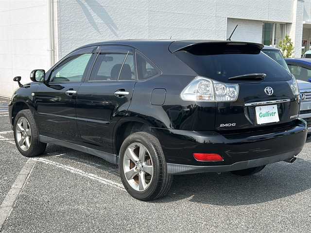 トヨタ ハリアー 240G プレミアム Lパッケージ 千葉県 2012(平24)年 12.5万km ブラック １オーナー　サンルーフ　黒革　パワーシート　シートヒーター　ＥＴＣ　ウッド調コンビハンドル　ウッド調コンビシフト　１８インチＡＷ　リアスポイラー　ＨＩＤ　オートライト　キーレス