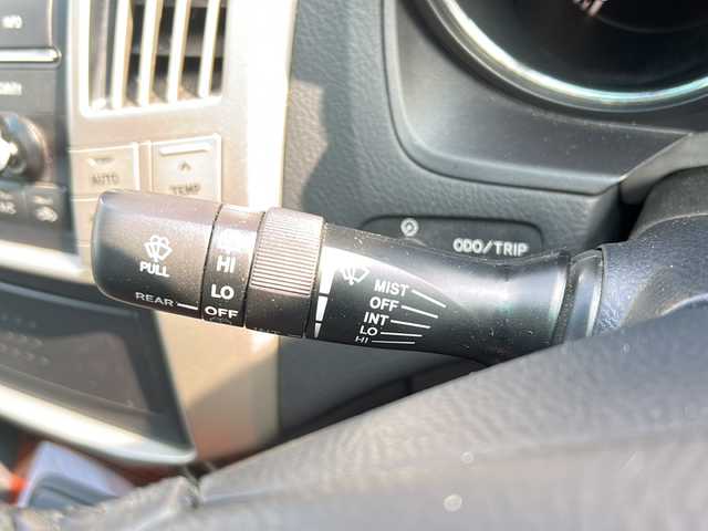 トヨタ ハリアー 240G プレミアム Lパッケージ 千葉県 2012(平24)年 12.5万km ブラック １オーナー　サンルーフ　黒革　パワーシート　シートヒーター　ＥＴＣ　ウッド調コンビハンドル　ウッド調コンビシフト　１８インチＡＷ　リアスポイラー　ＨＩＤ　オートライト　キーレス