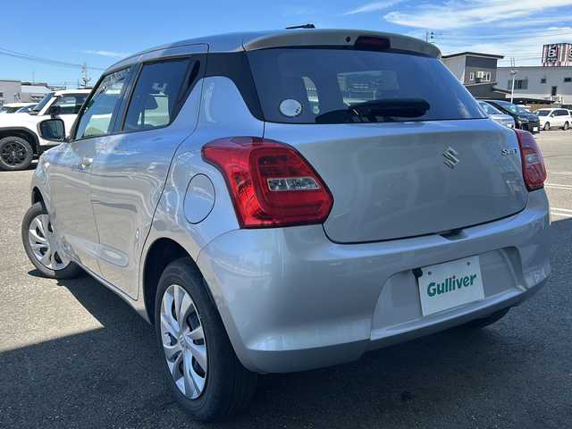 スズキ スイフト XG LTD 秋田県 2020(令2)年 5.4万km スターシルバーメタリック 社外メモリナビ/社外BT、フルセグ/バックカメラ/純正15インチアルミ/４WD/ETC/社外ドライブレコーダー