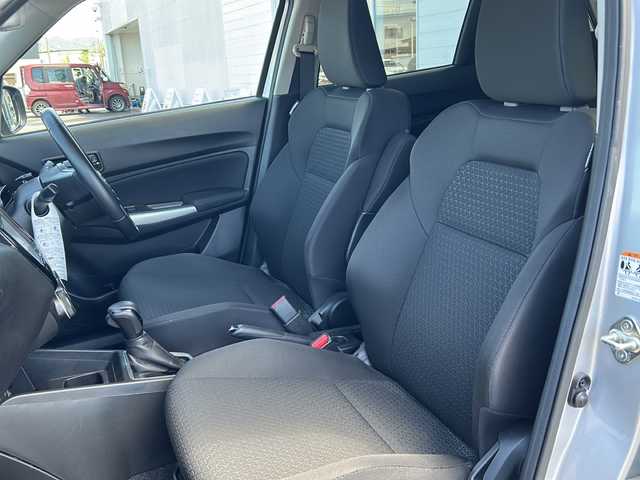 スズキ スイフト XG LTD 秋田県 2020(令2)年 5.4万km スターシルバーメタリック 社外メモリナビ/社外BT、フルセグ/バックカメラ/純正15インチアルミ/４WD/ETC/社外ドライブレコーダー